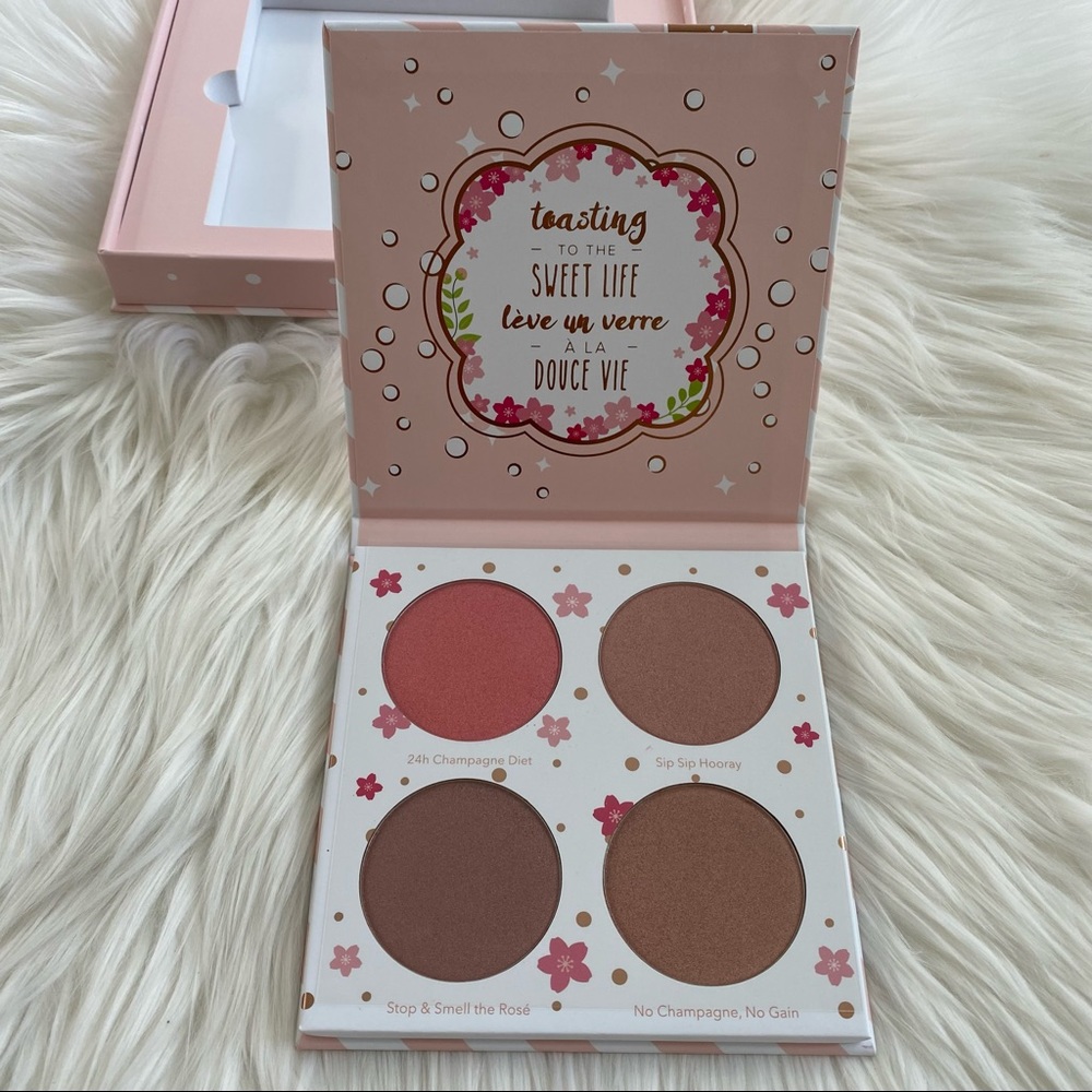 Beauty Bakerie Cotton Candy Champagne Blushlighter Palette